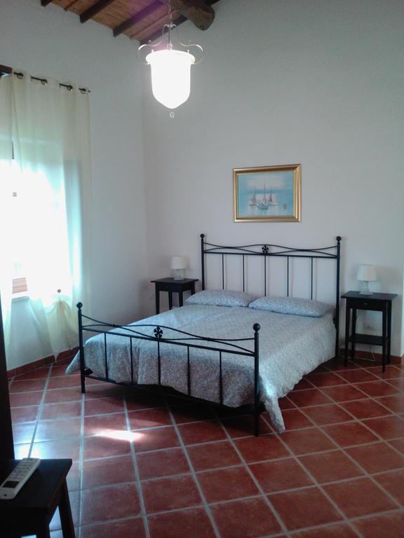 La Vecchia Fornace Sant'Anna Arresi Bagian luar foto