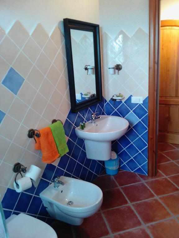 La Vecchia Fornace Sant'Anna Arresi Bagian luar foto