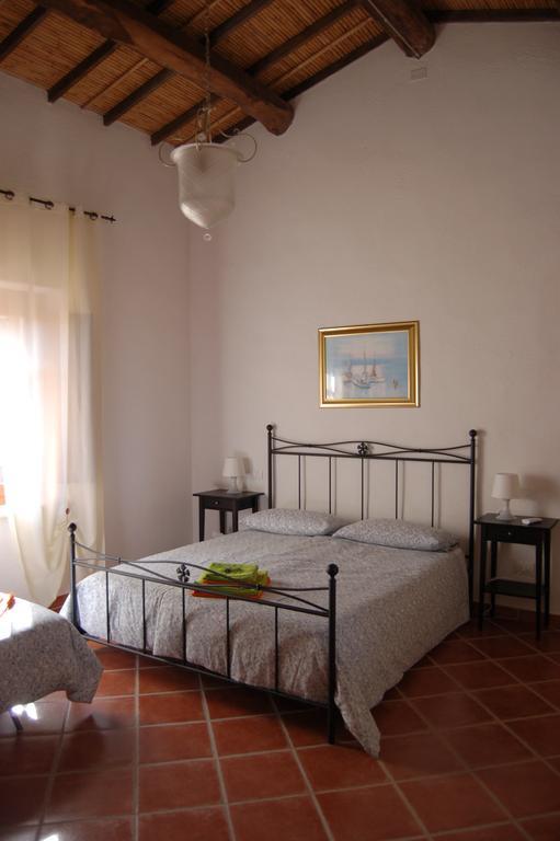 La Vecchia Fornace Sant'Anna Arresi Bagian luar foto